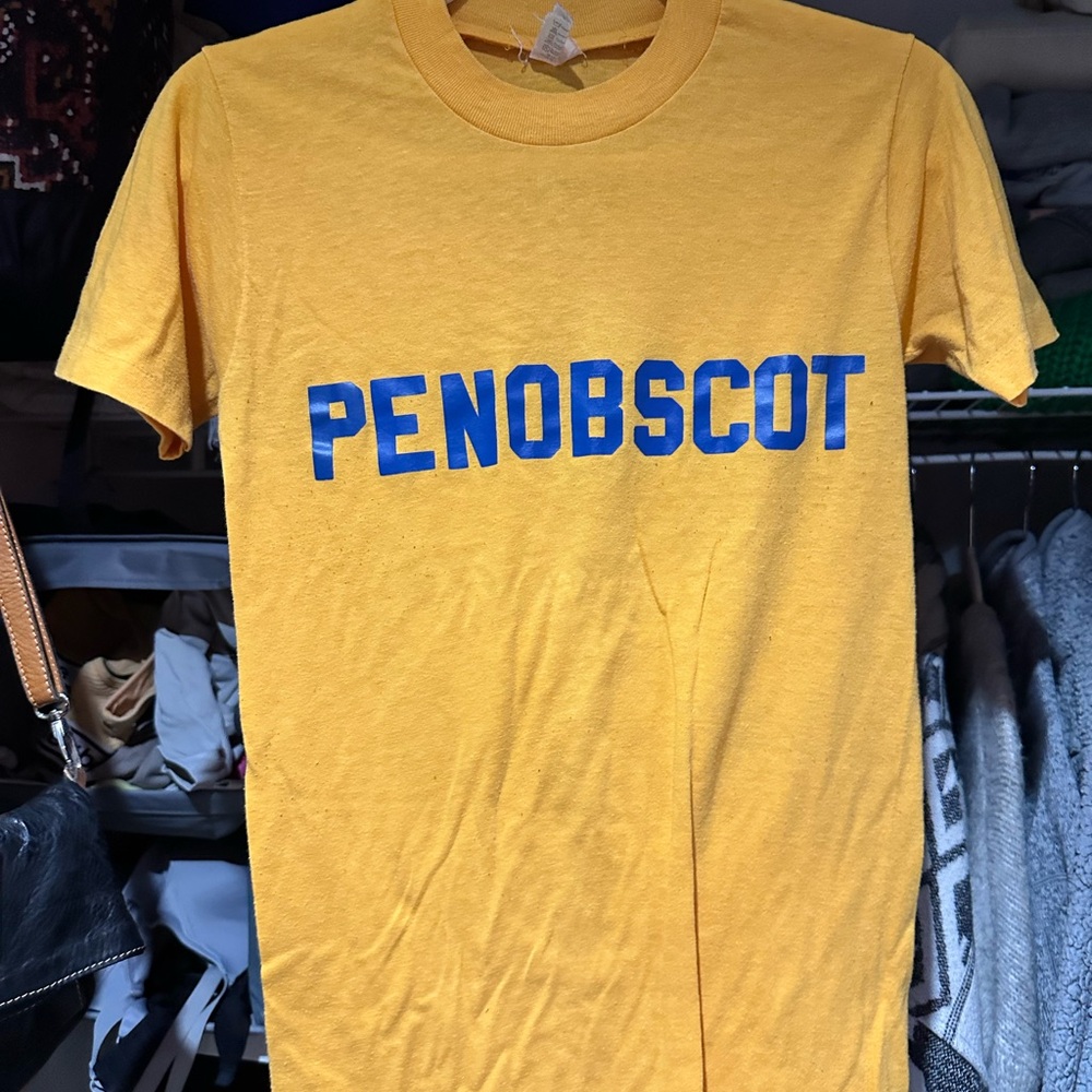 Penobscot Vintage Yellow Graphic T-Shirt Size Small